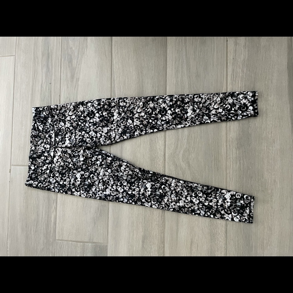 Fabletics workout pants size small